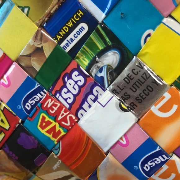 Candy Wrapper wristlet - Picture 10 of 11